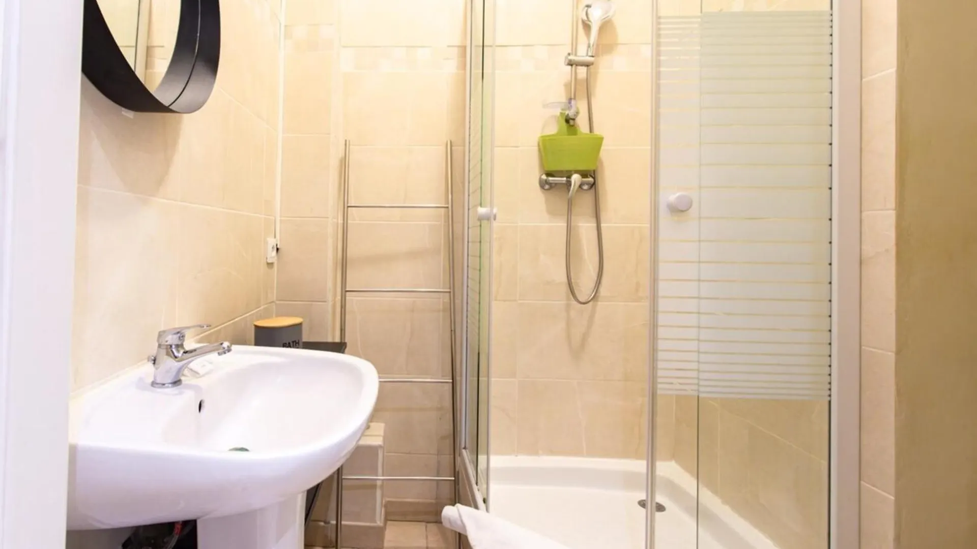 L'Amandier Furnished Flat Apartment Nice France